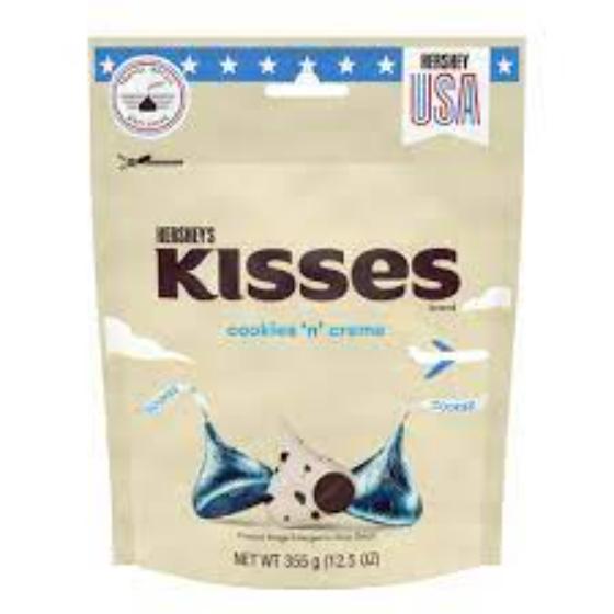 Cookies 'N' Creme Kisses Pouch 355g