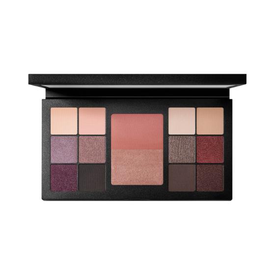 Travel Exclusive Priority Eye and Face Palette Cool Set